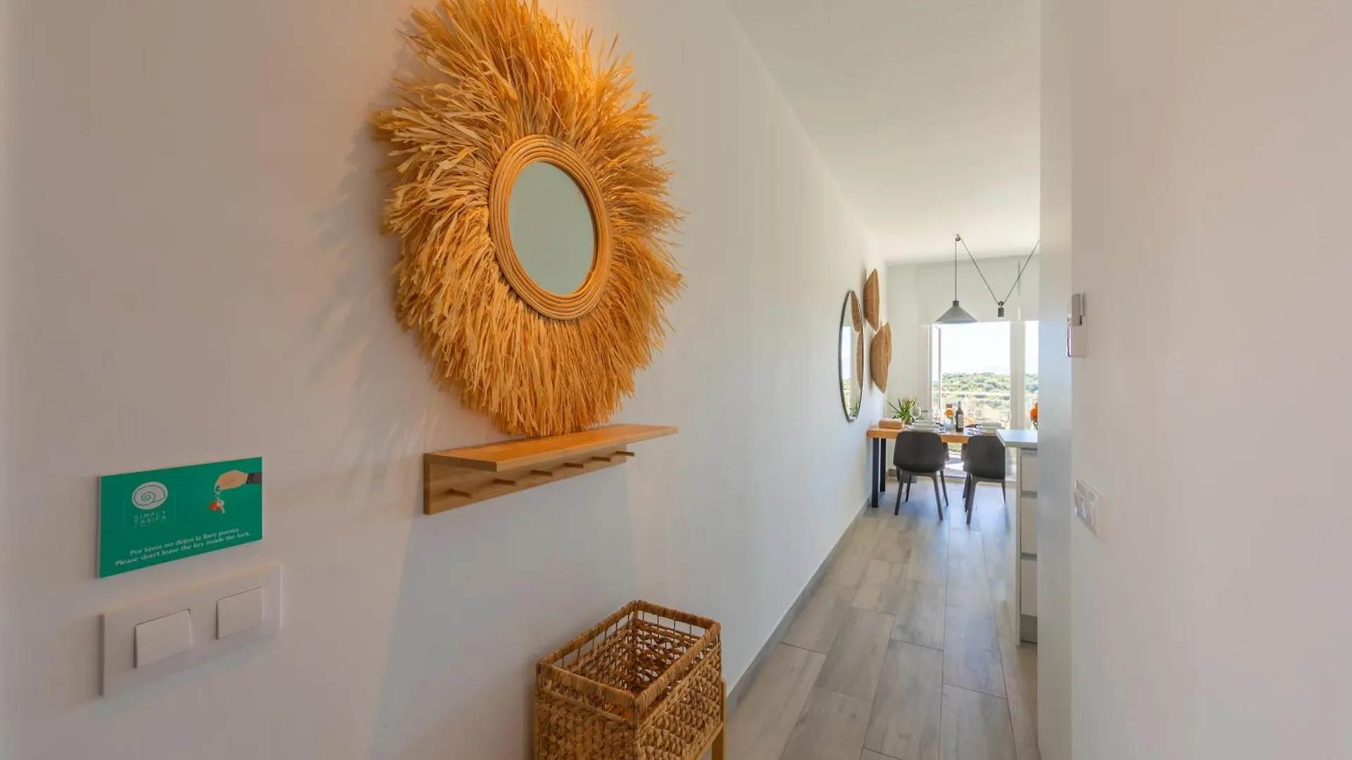 Views, Terrace & Pool - Fibre Wifi - Simplytarifa Apartment Spain