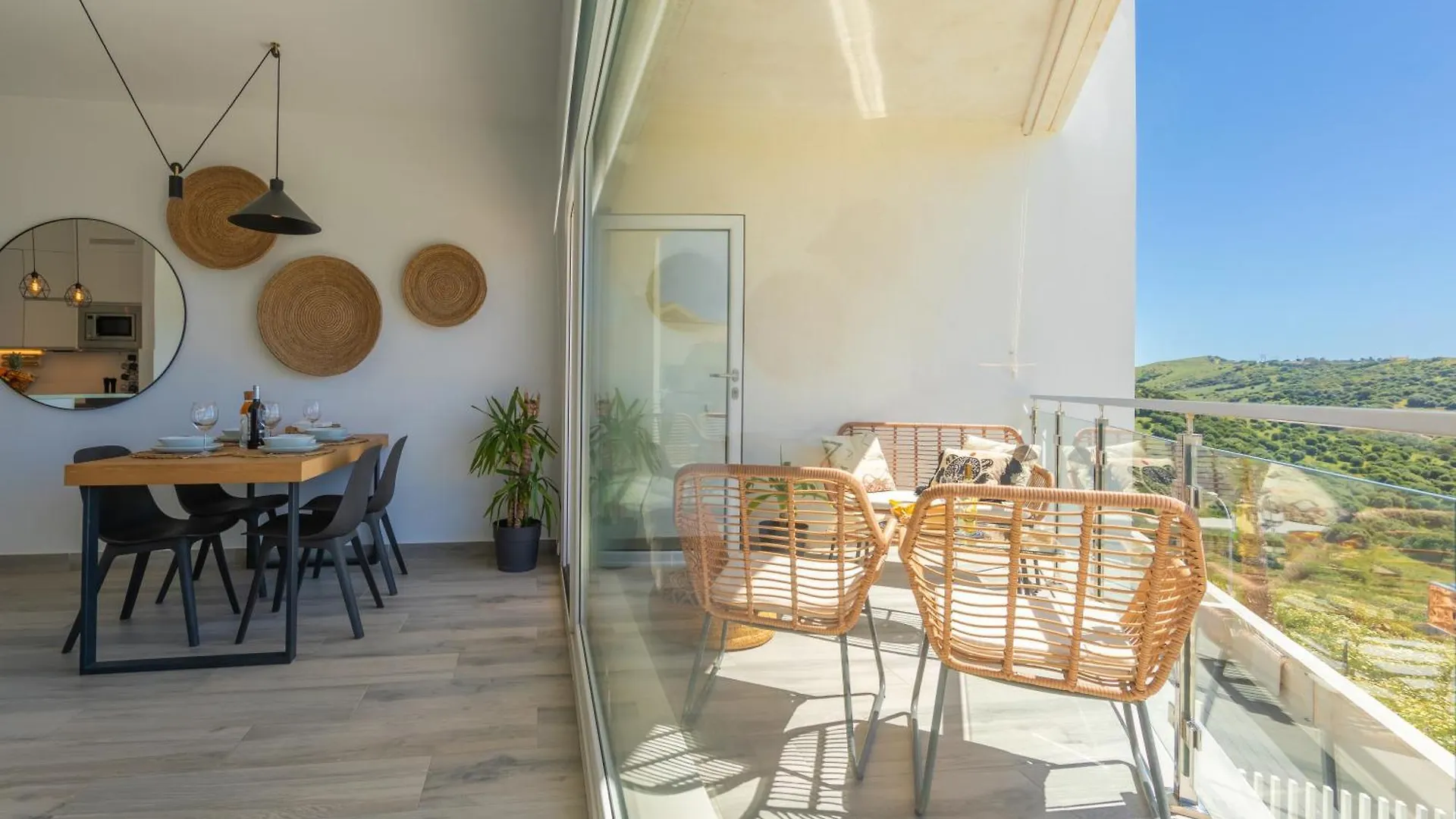 Views, Terrace & Pool - Fibre Wifi - Simplytarifa Apartment  Tarifa