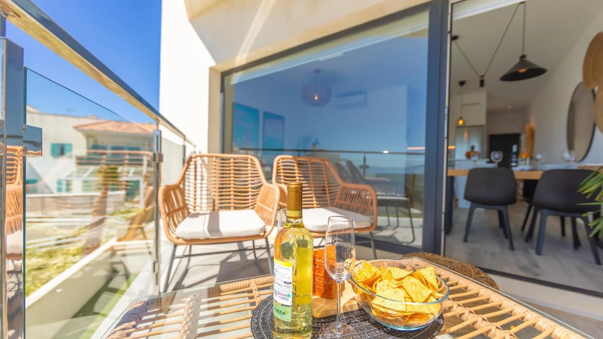 Views, Terrace & Pool - Fibre Wifi - Simplytarifa Apartment  Tarifa