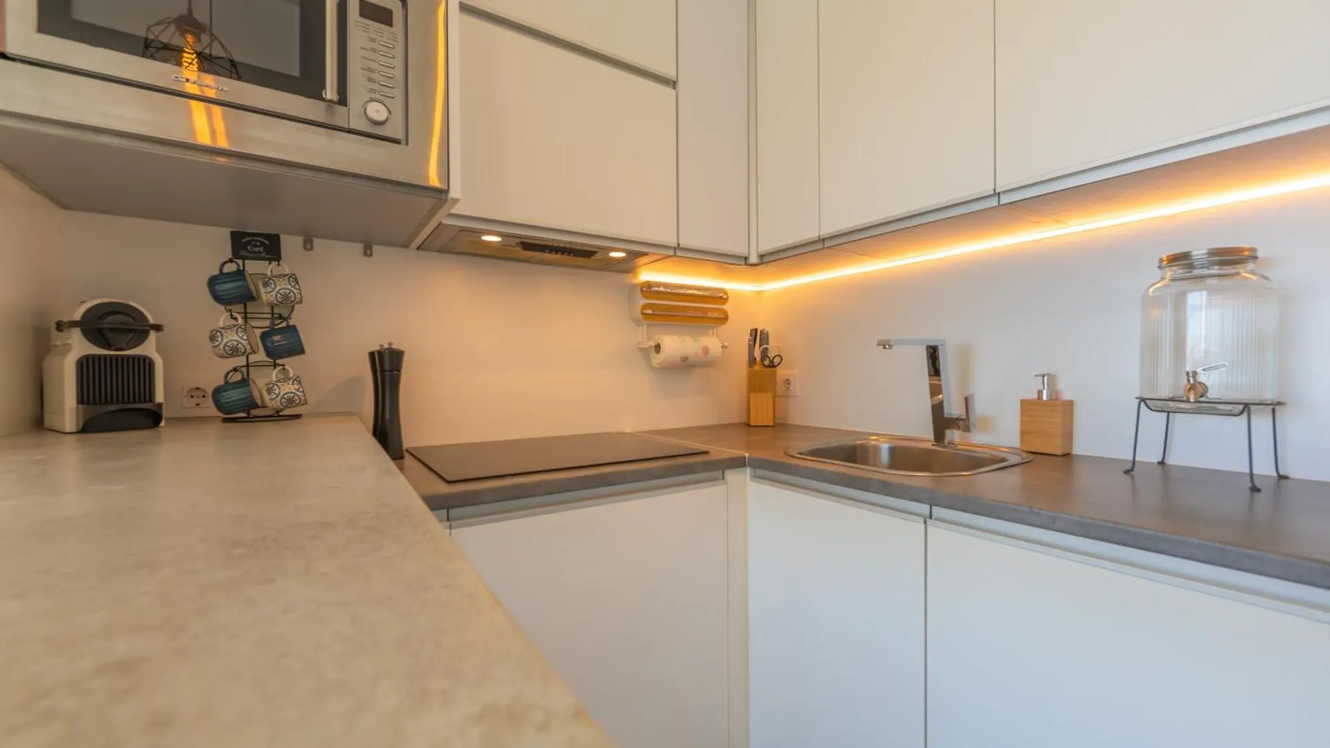 Views, Terrace & Pool - Fibre Wifi - Simplytarifa Apartment  Tarifa