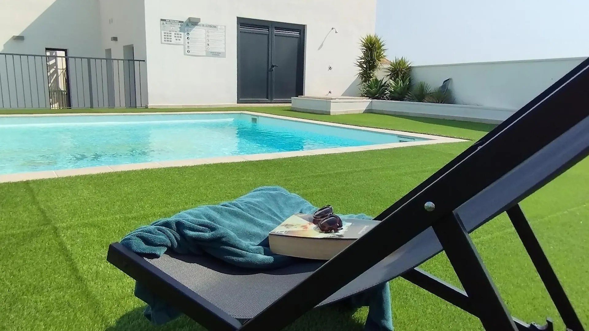 Views, Terrace & Pool - Fibre Wifi - Simplytarifa Apartment Spain